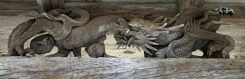 ファイル:0505山門の龍.jpg